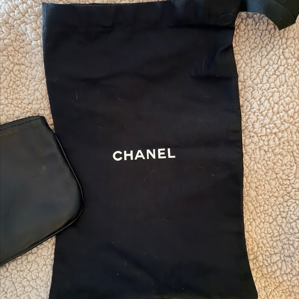 Tiffany & Co Pouch & Chanel dust bag - Picture 9 of 9